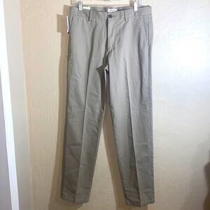 Dockers signature khaki slim fit. NWT